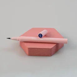 Eyeliner - Pink Cube (Blue)
